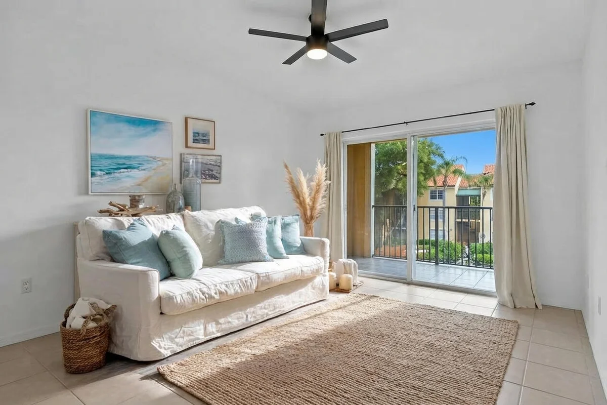 135 Yacht Club Way #305, Hypoluxo: photo 1 of 25
