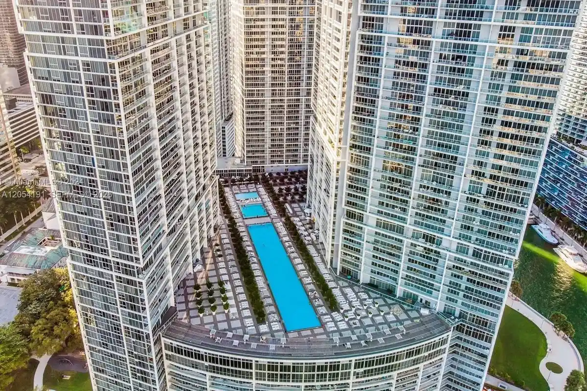 495 Brickell Ave #4208, Miami: photo 1 of 16