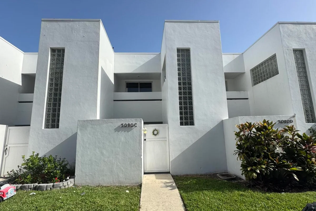 5090 Elmhurst Rd #C, West Palm Beach: photo 1 of 14