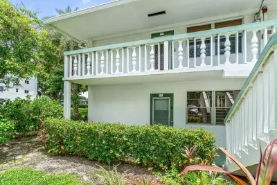 265 Newport R Dr #R, Deerfield Beach: photo 1 of 35