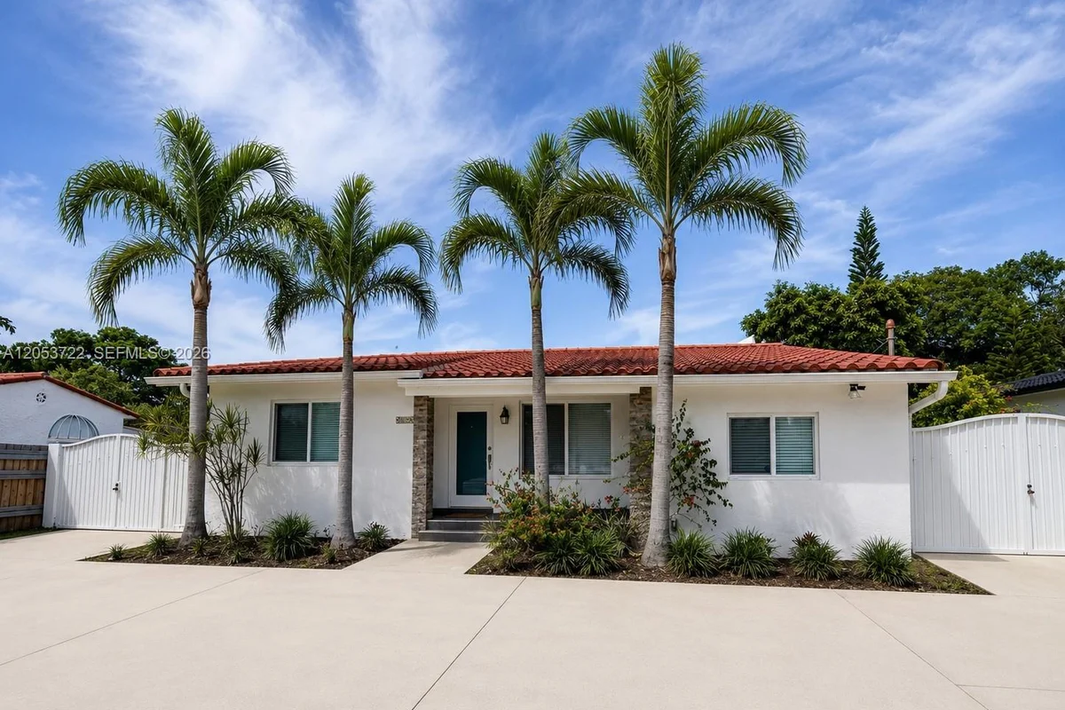 6320 SW 24th St, Miami: photo 1 of 46