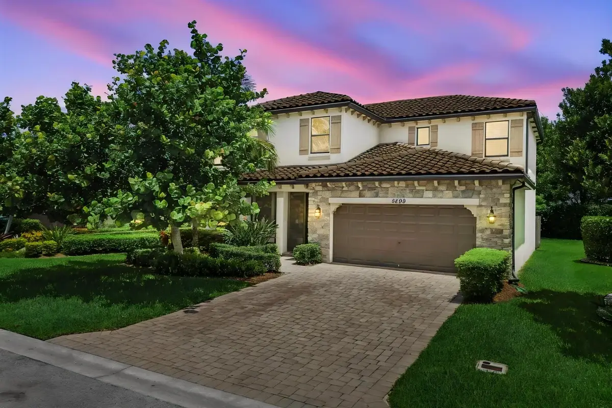 8899 Willow Cove Ln, Lake Worth: photo 1 of 34