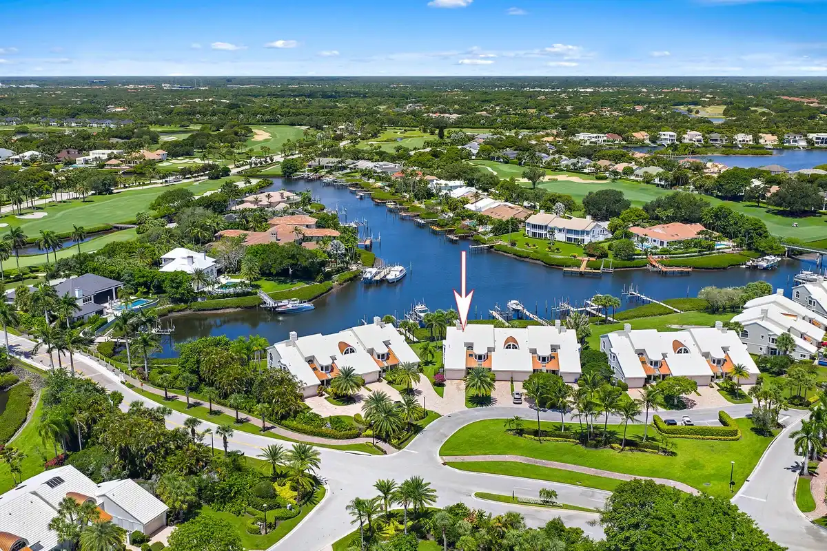 301 Captains Way, Jupiter: photo 1 of 46