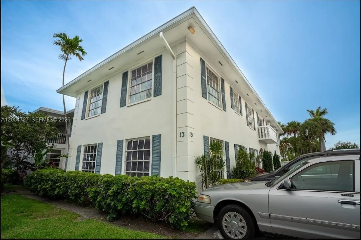 2201 NE 66th St #1302, Fort Lauderdale: photo 1 of 27