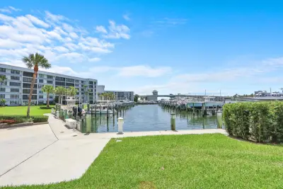 1648 Jupiter Cove Dr #214, Jupiter: photo 1 of 40