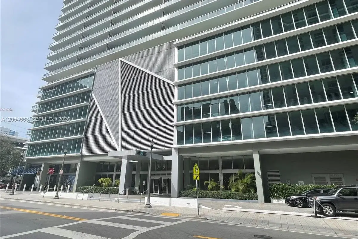 79 SW 12 St #3011-S, Miami: photo 1 of 25