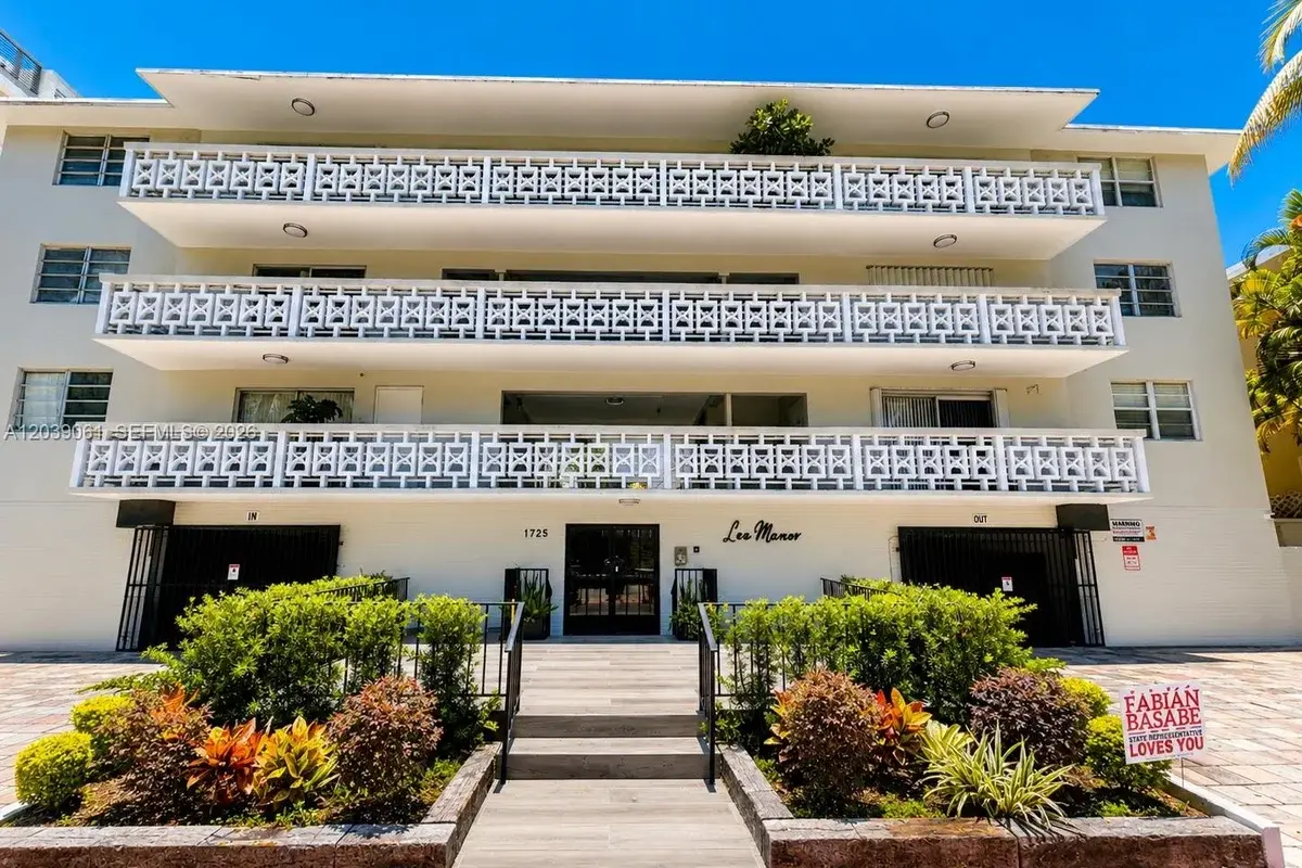 1725 James Ave #12A, Miami Beach: photo 1 of 28