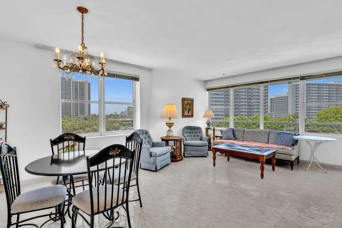 3300 NE 36th St #516, Fort Lauderdale: photo 1 of 41