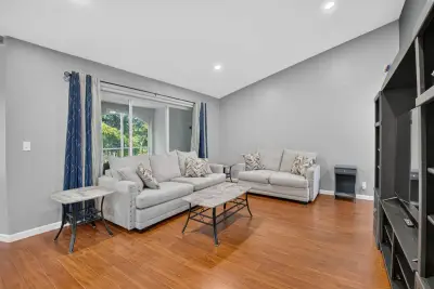 815 W Boynton Beach Blvd #15-202, Boynton Beach: photo 1 of 11