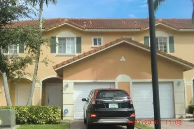 5525 Monte Carlo Pl, Margate: photo 1 of 1