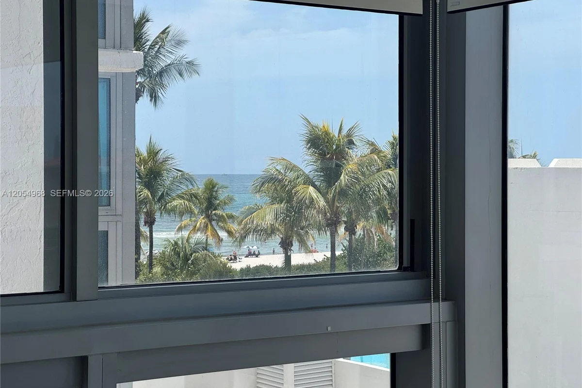 2655 Collins Ave #608, Miami Beach: photo 1 of 31