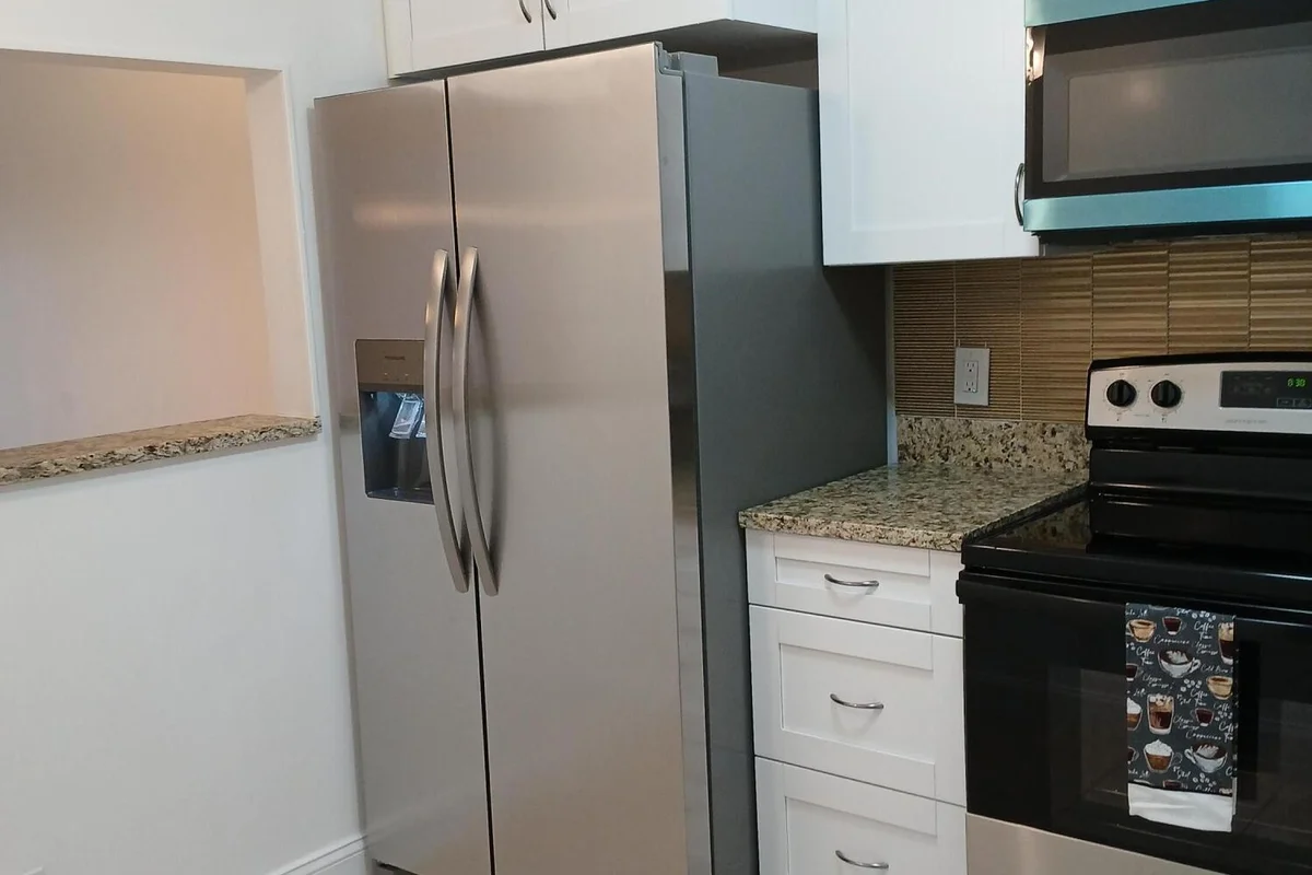 4760 Lucerne Lakes Blvd W #405, Lake Worth: photo 1 of 22