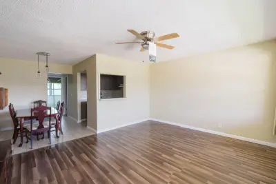 77 Kingswood, West Palm Beach: photo 1 of 28