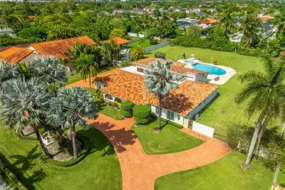2605 SW 115th Ave, Miami: photo 1 of 29