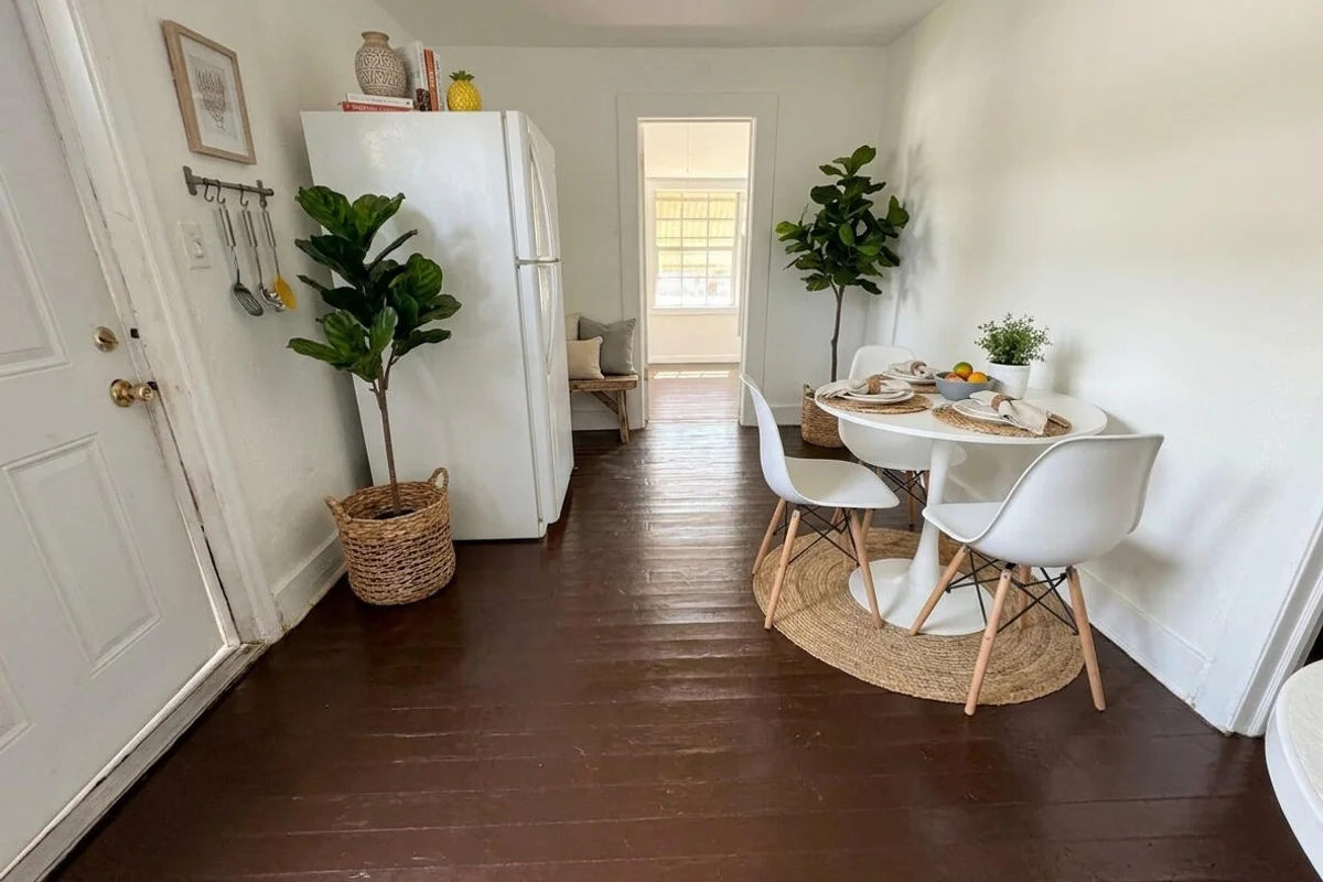 4343 Pinewood Ave, West Palm Beach: photo 1 of 10