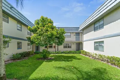 690 Brittany O, Delray Beach: photo 1 of 26