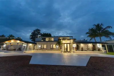 12051 NW 20th St, Plantation: photo 1 of 75
