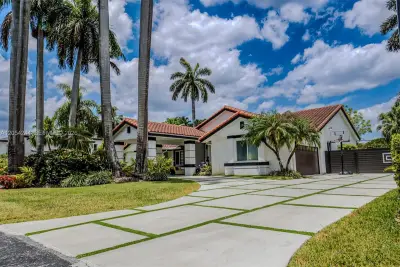 11929 SW 72 Ter, Miami: photo 1 of 64
