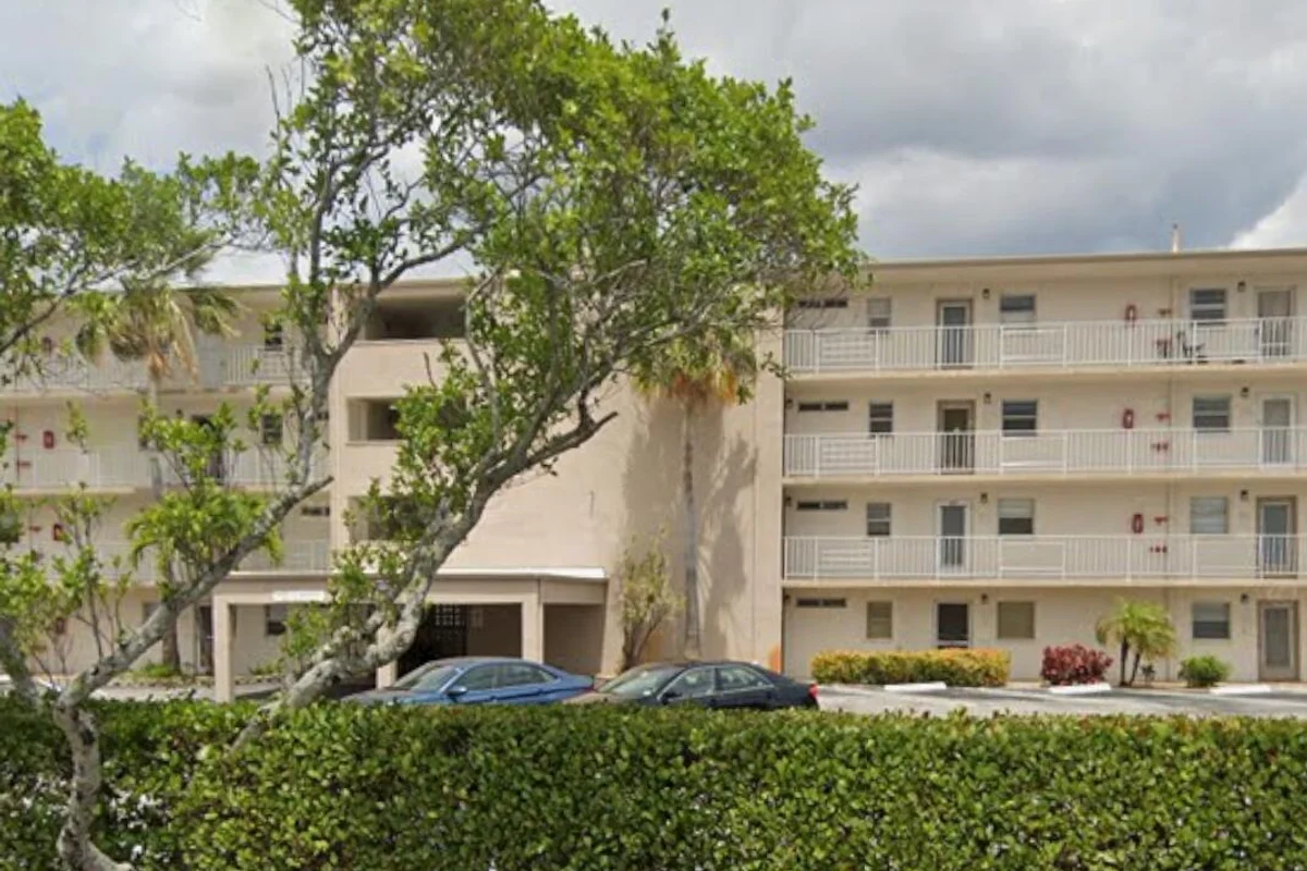 2601 NE 3rd Ct #2100, Boynton Beach: photo 1 of 9