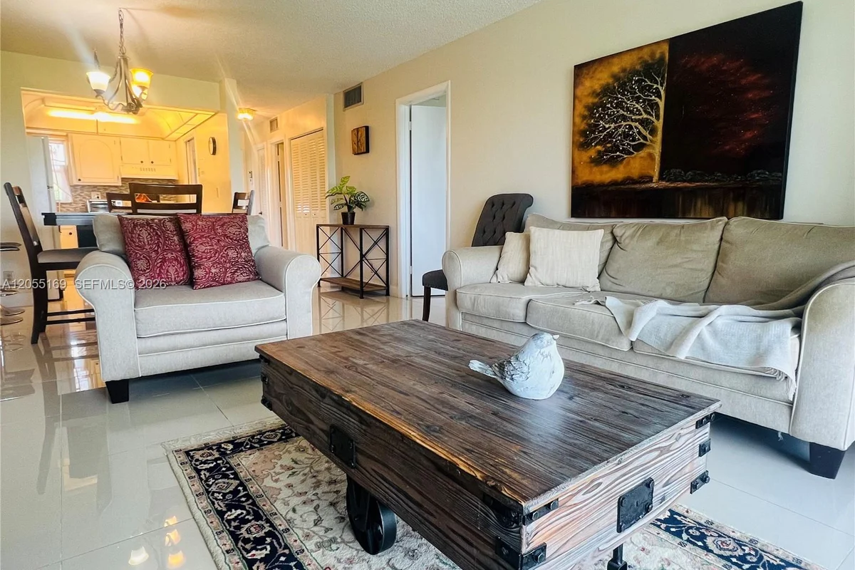 8900 Washington Blvd #409, Pembroke Pines: photo 1 of 35
