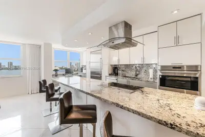 251 174th St #1104, Sunny Isles Beach: photo 1 of 56