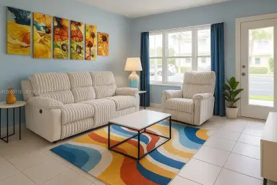 901 SW 11th Ave #4H, Hallandale Beach: photo 1 of 10