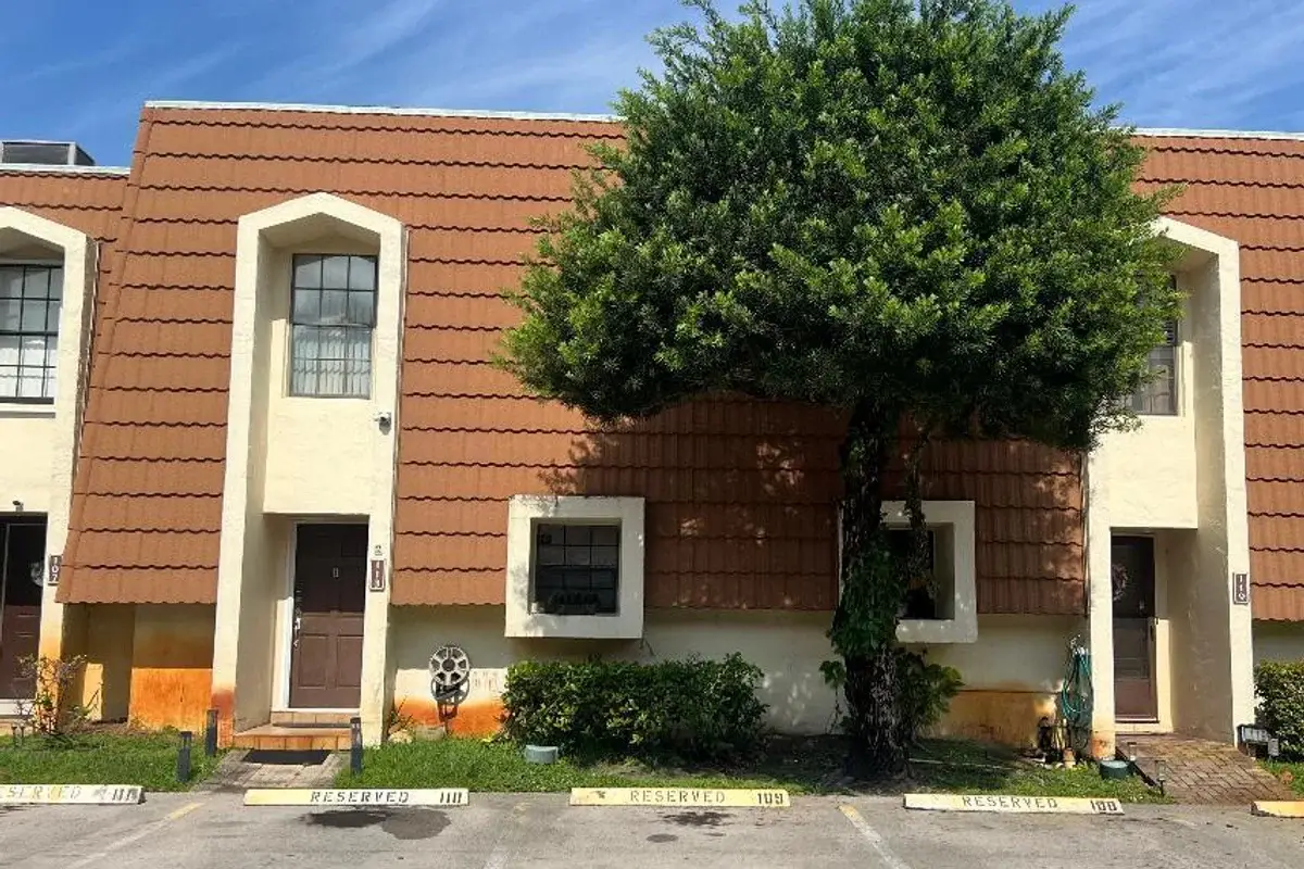 113 NW 115th Ter, Plantation: photo 1 of 21