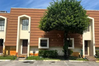 113 NW 115th Ter, Plantation: photo 1 of 21