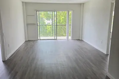 4160 Inverrary Dr #507, Lauderhill: photo 1 of 5