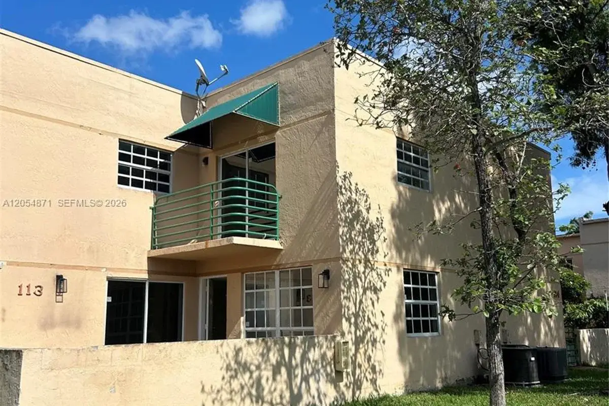 11880 SW 19th Ter #113, Miami: photo 1 of 29