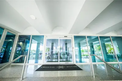 5055 Collins Ave #14H, Miami Beach: photo 1 of 66