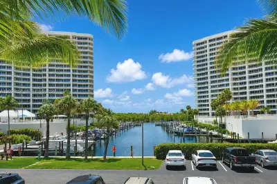 4101 N Ocean Blvd #205, Boca Raton: photo 1 of 21