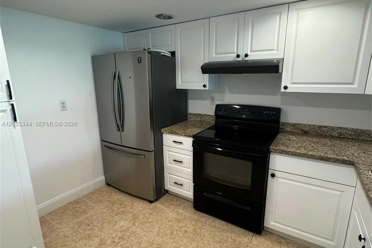 9050 NW 28th St #136, Coral Springs: photo 1 of 22