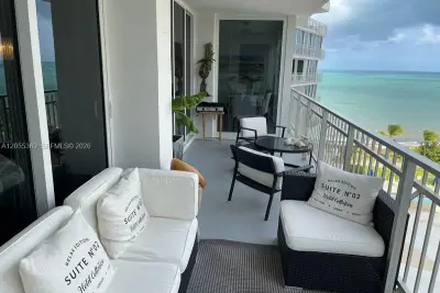 600 Grapetree Dr #7CS, Key Biscayne: photo 1 of 16