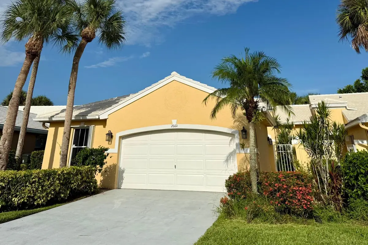 2660 Neaton Ct, Wellington: photo 1 of 33