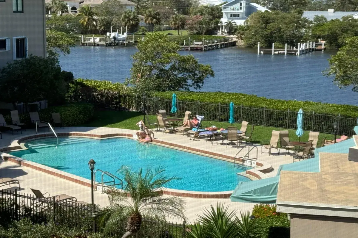 3605 S Ocean Blvd #311, South Palm Beach: photo 1 of 28