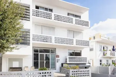 4015 Indian Creek Dr #306, Miami Beach: photo 1 of 11
