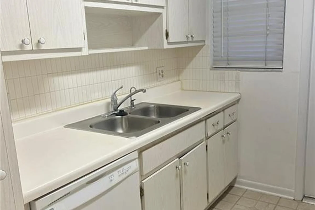 2491 SW 82nd Ave #307, Davie: photo 1 of 27