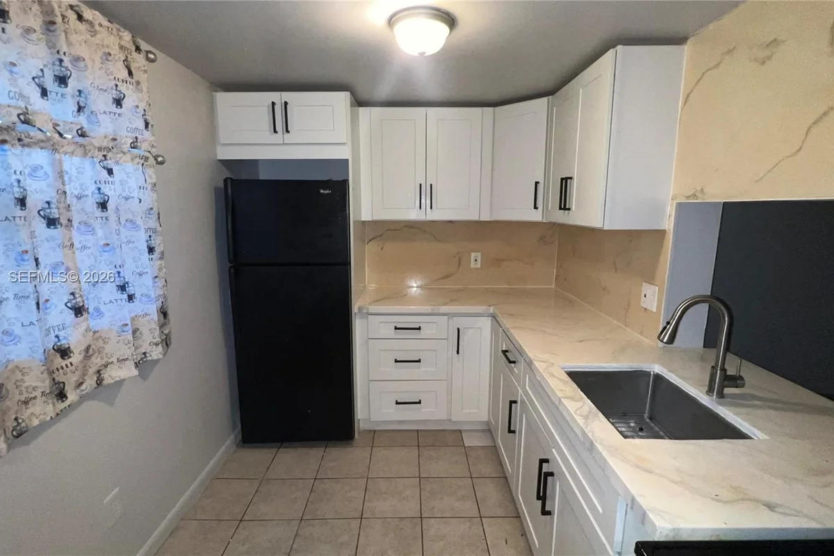 2800 NW 56th Ave #H404, Lauderhill: photo 1 of 10