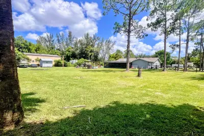 11415 46th Pl N, Royal Palm Beach: photo 1 of 29