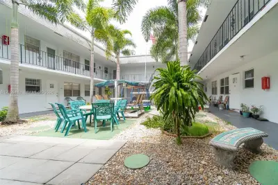 1300 N 17th Ave #108, Hollywood: photo 1 of 17