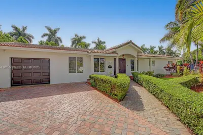 11633 SW 102nd Ct, Miami: photo 1 of 38