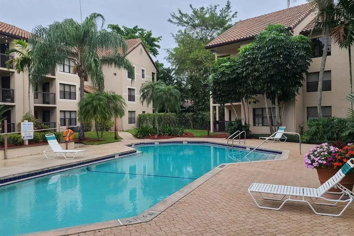 4221 W Mcnab Rd #26, Pompano Beach: photo 1 of 8