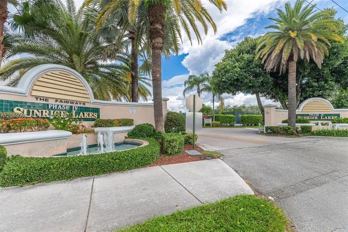 10360 NW 30th Ct #206, Sunrise: photo 1 of 20