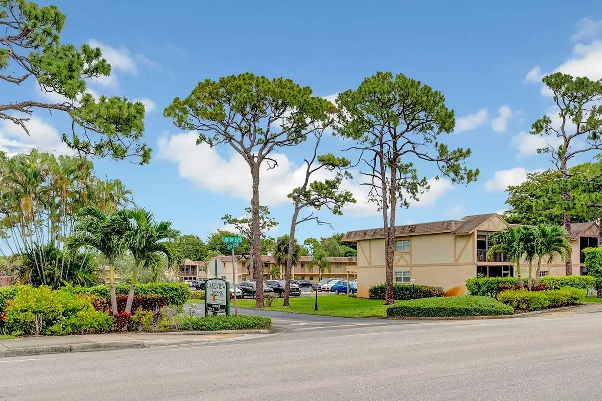 3001 Linton Blvd #204C, Delray Beach: photo 1 of 30