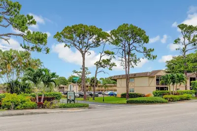 3001 Linton Blvd #204C, Delray Beach: photo 1 of 30