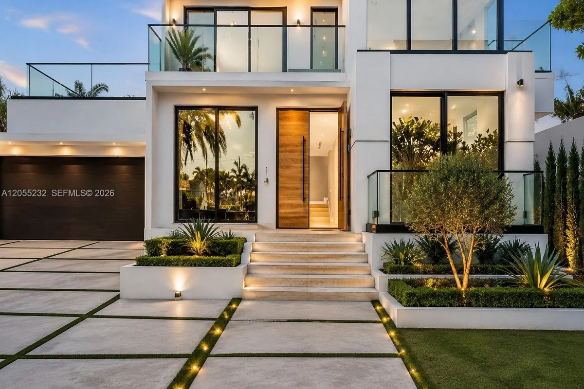 6020 Alton Rd, Miami Beach: photo 1 of 30