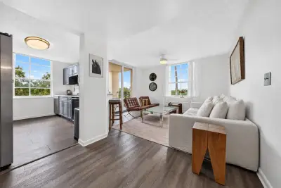 520 SE 5th Ave #2211, Fort Lauderdale: photo 1 of 45
