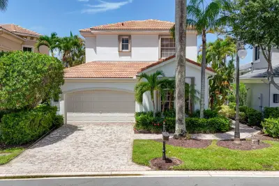 219 Andalusia Dr, Palm Beach Gardens: photo 1 of 78