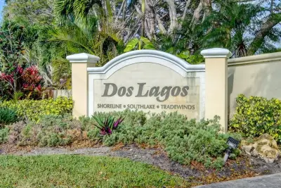 51 Via De Casas Norte, Boynton Beach: photo 1 of 50